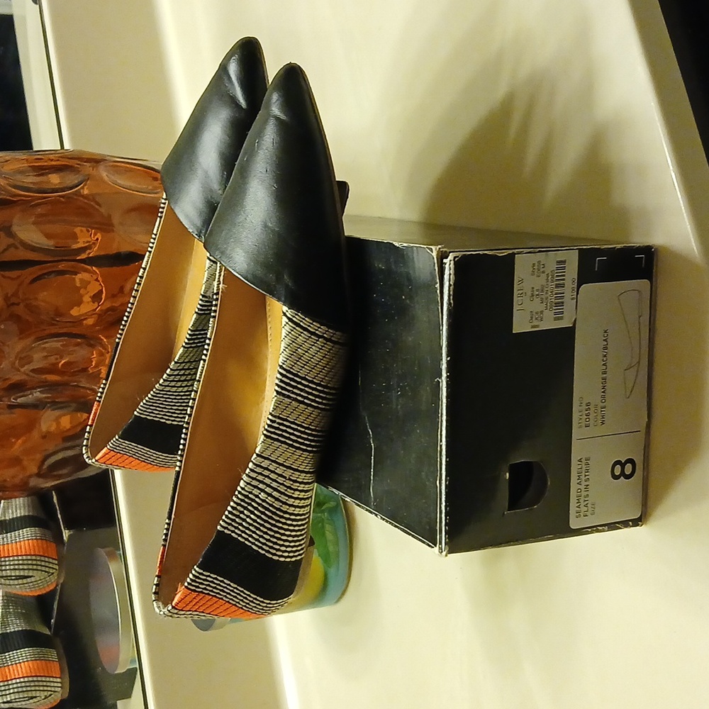 Shoes - Picture 4 of 4